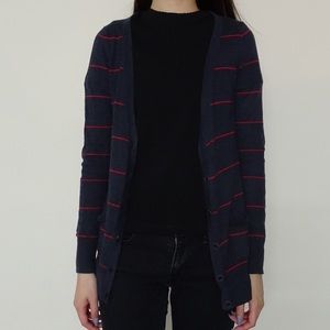 LONG THIN CARDIGAN WITH RED LINES